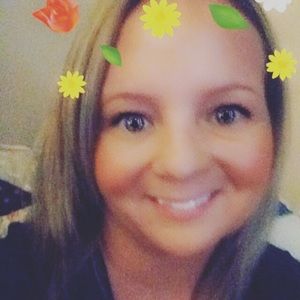 Meet your Posher, Nikki